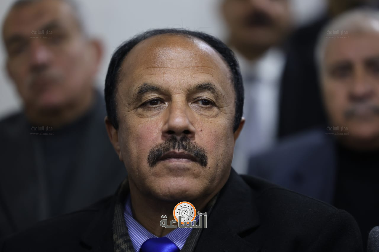 Madar Al-Saa Images 0.26011764113221947