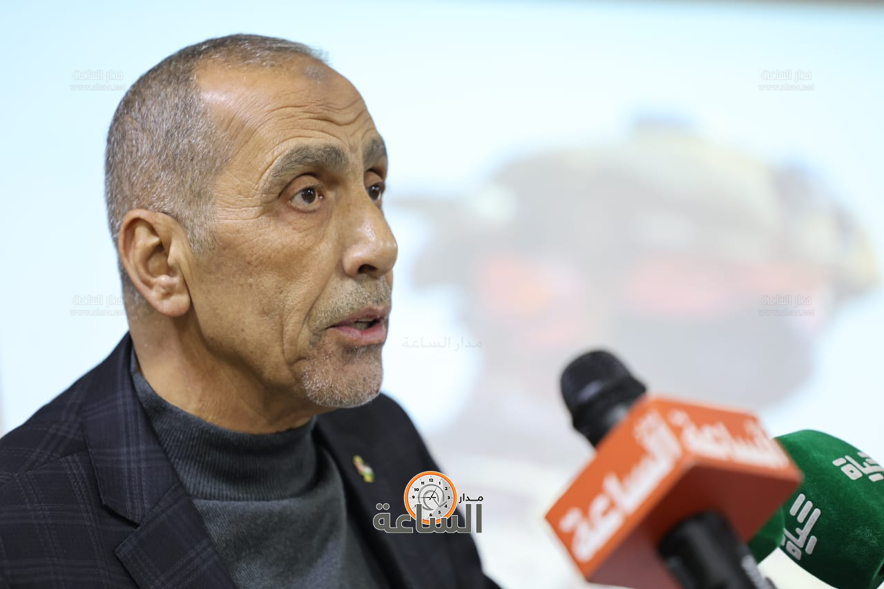 Madar Al-Saa Images 0.15337346096092452