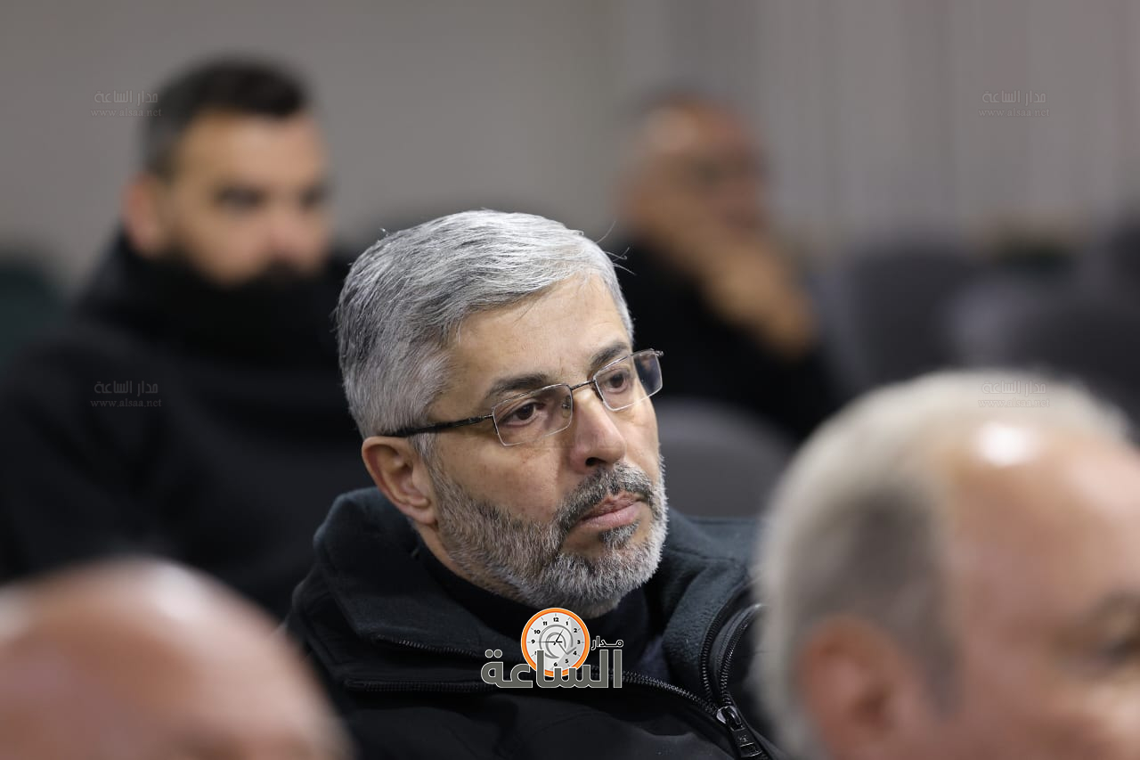 Madar Al-Saa Images 0.3938248984833739