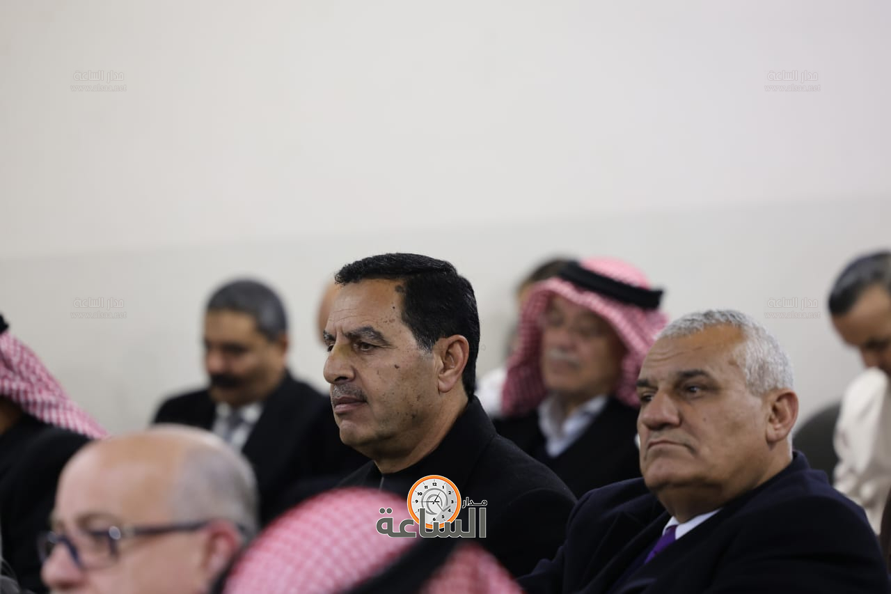 Madar Al-Saa Images 0.2512821453892964