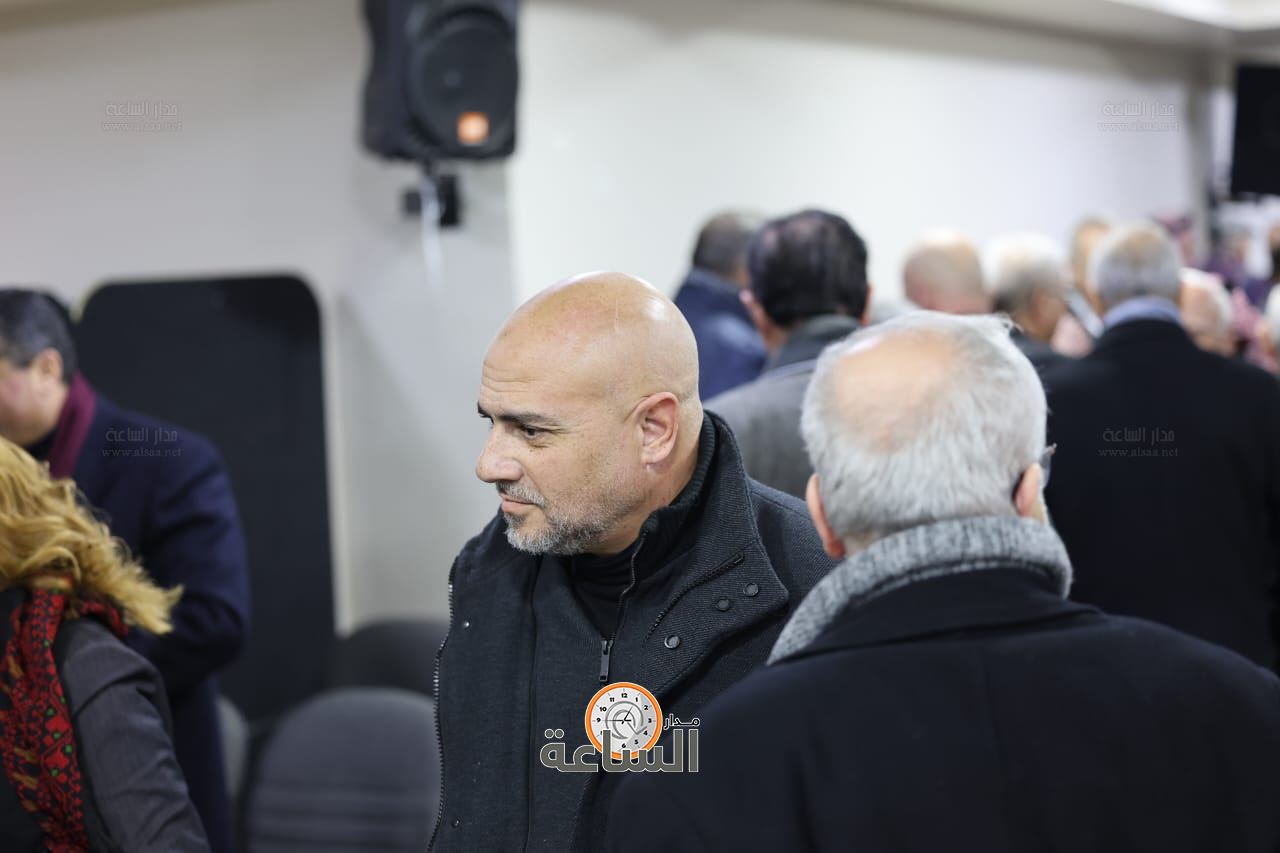 Madar Al-Saa Images 0.14043096566217805