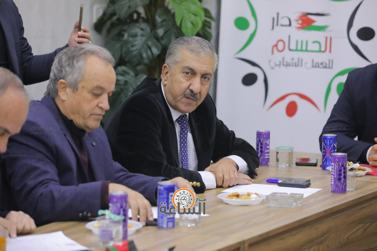 Madar Al-Saa Images 0.0383172562525822