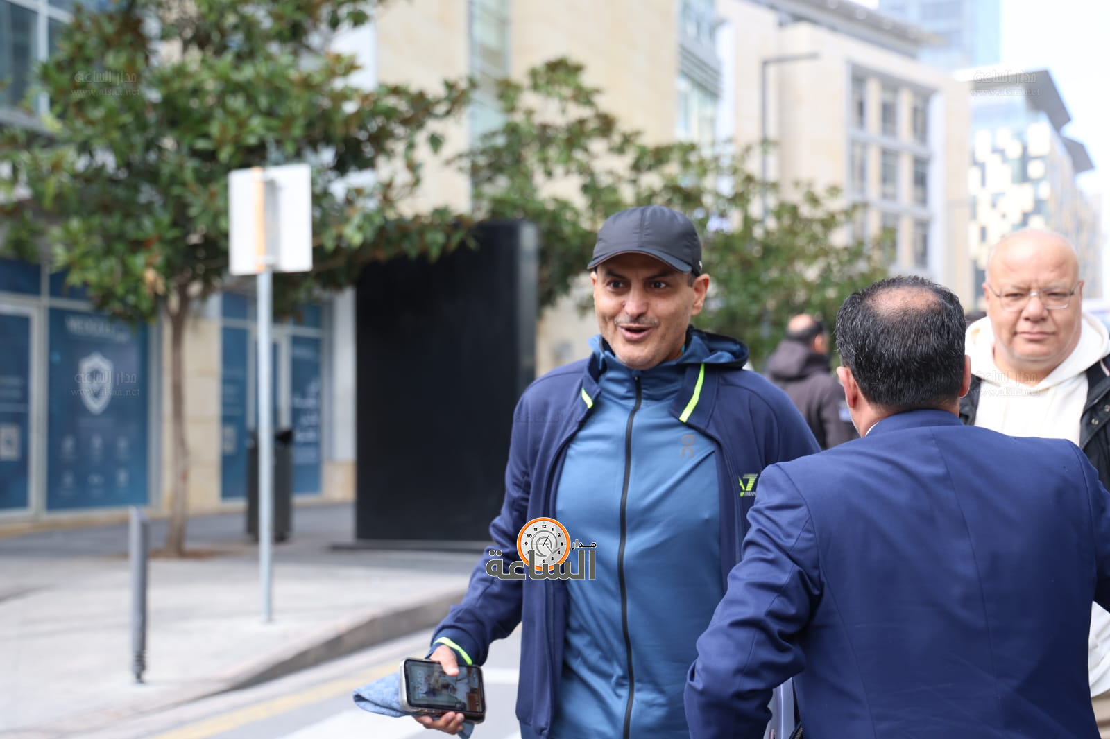 Madar Al-Saa Images 0.4860685501044959