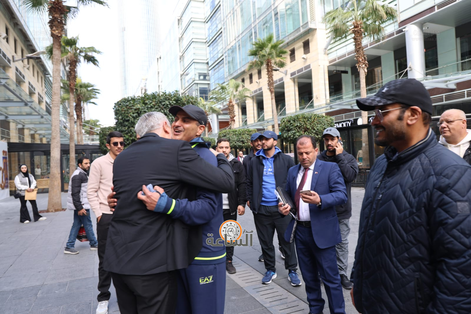 Madar Al-Saa Images 0.9841606585428404