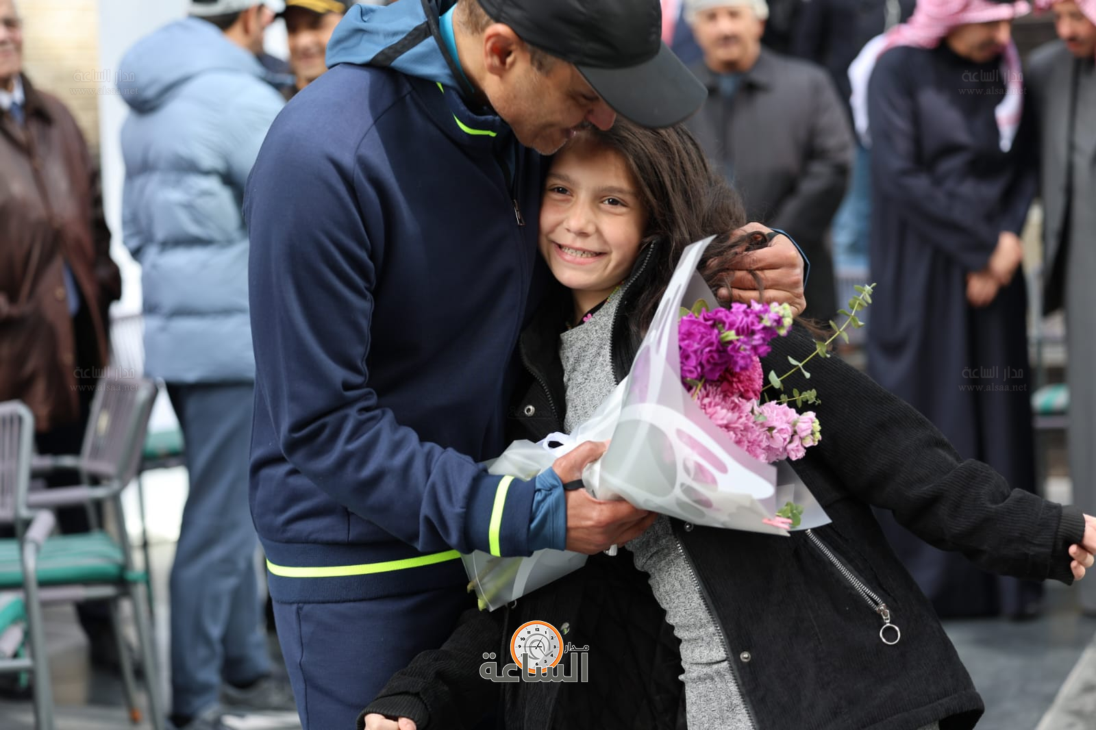 Madar Al-Saa Images 0.32345434697054576