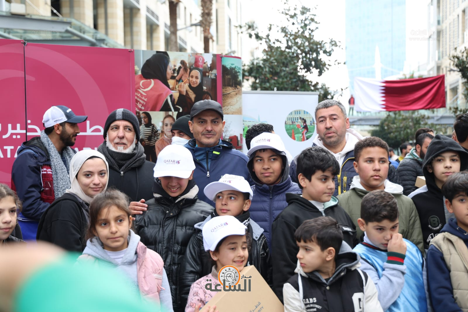 Madar Al-Saa Images 0.6052353294307518