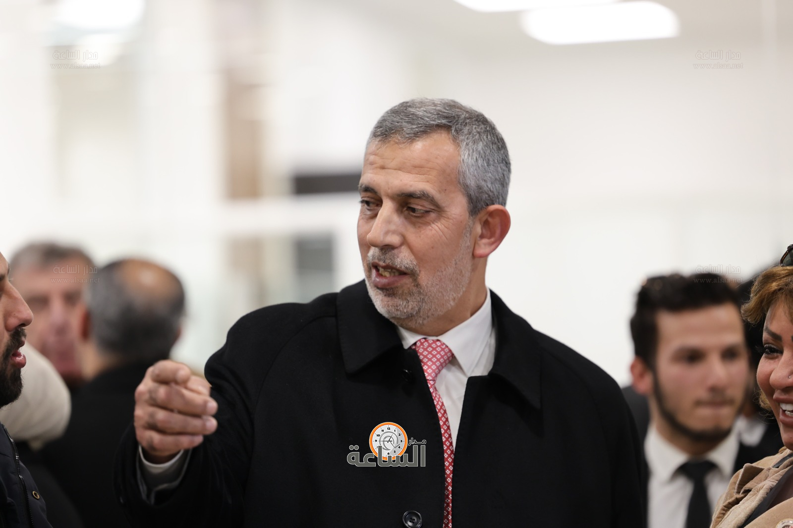 Madar Al-Saa Images 0.8860429692952625