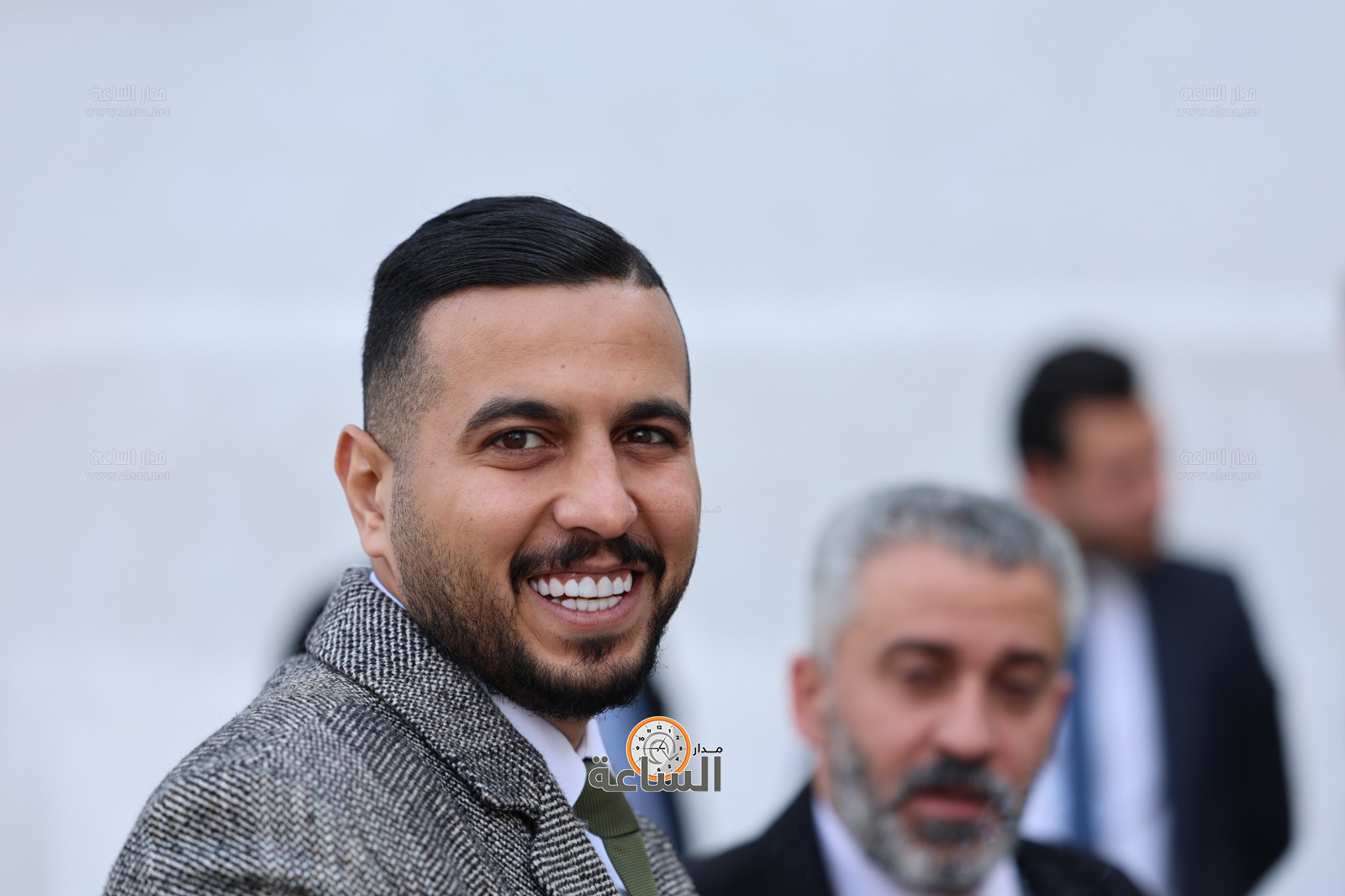 Madar Al-Saa Images 0.9498773175224604