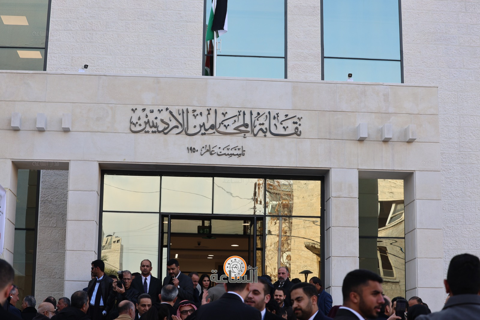 Madar Al-Saa Images 0.38746591975678735