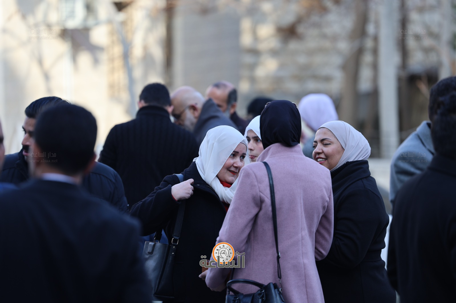 Madar Al-Saa Images 0.045927352232462804