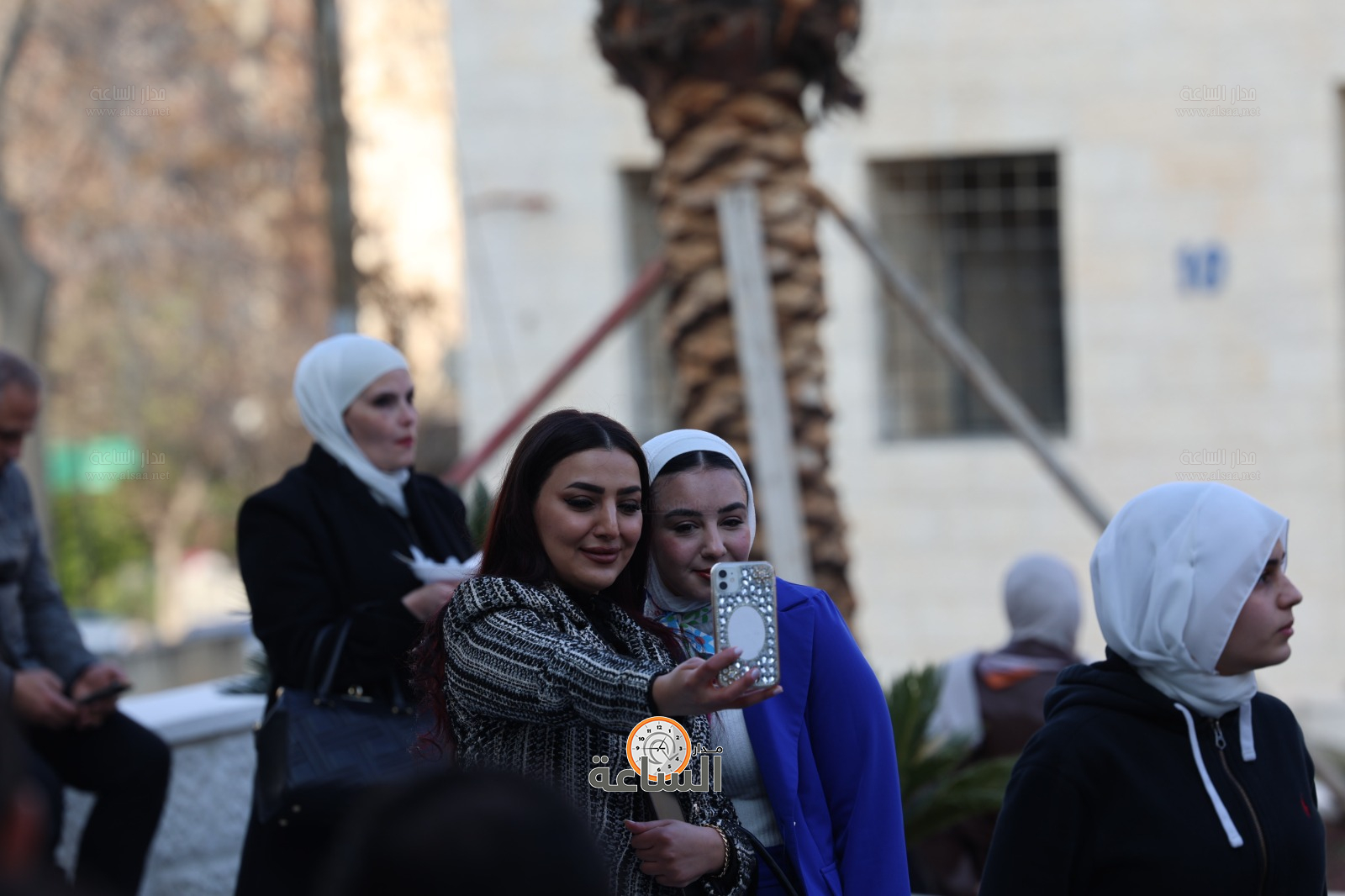 Madar Al-Saa Images 0.6415052922908737