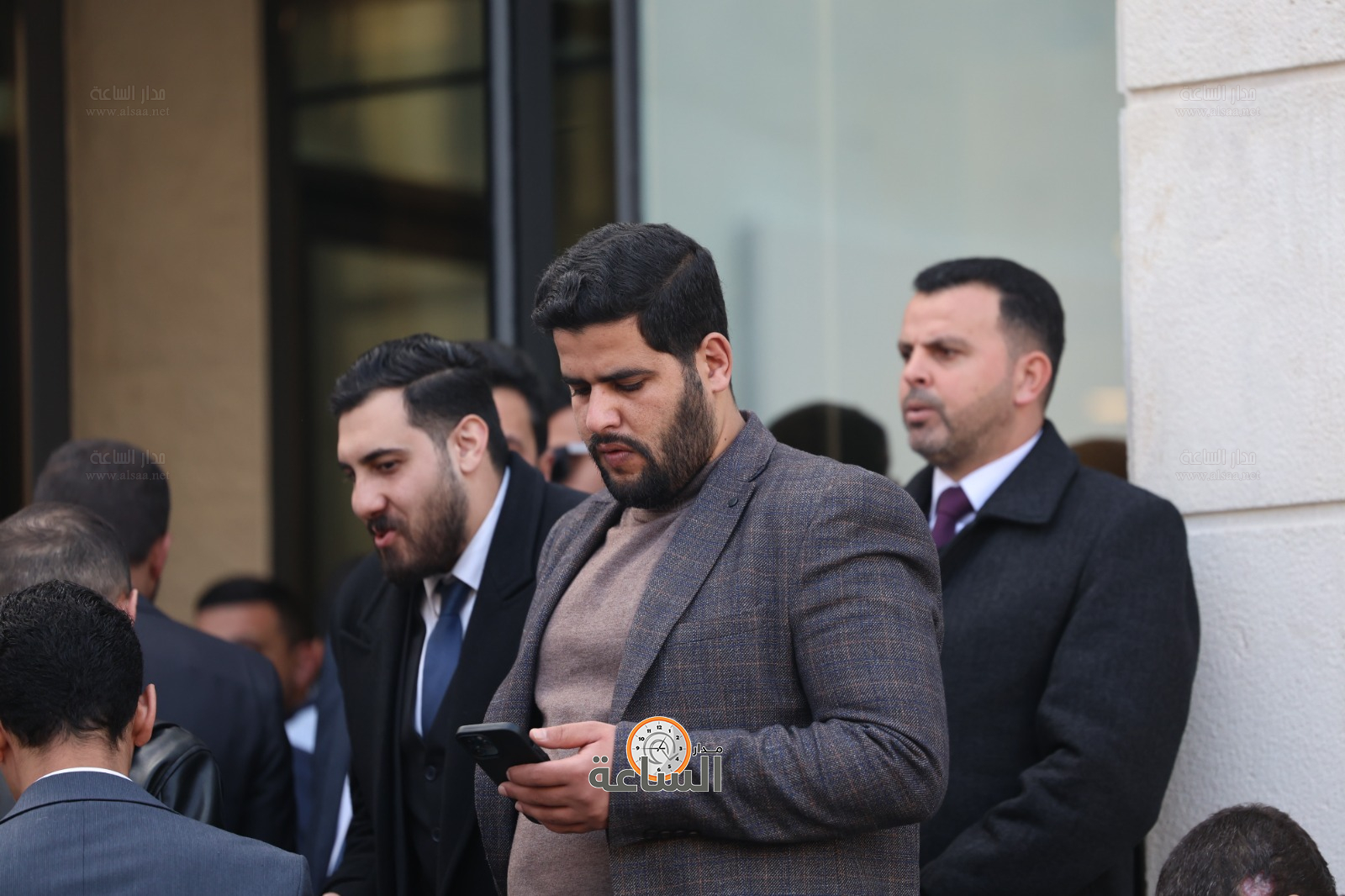 Madar Al-Saa Images 0.47239164098873143