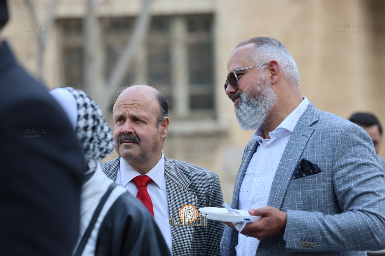 Madar Al-Saa Images 0.4468790354494654