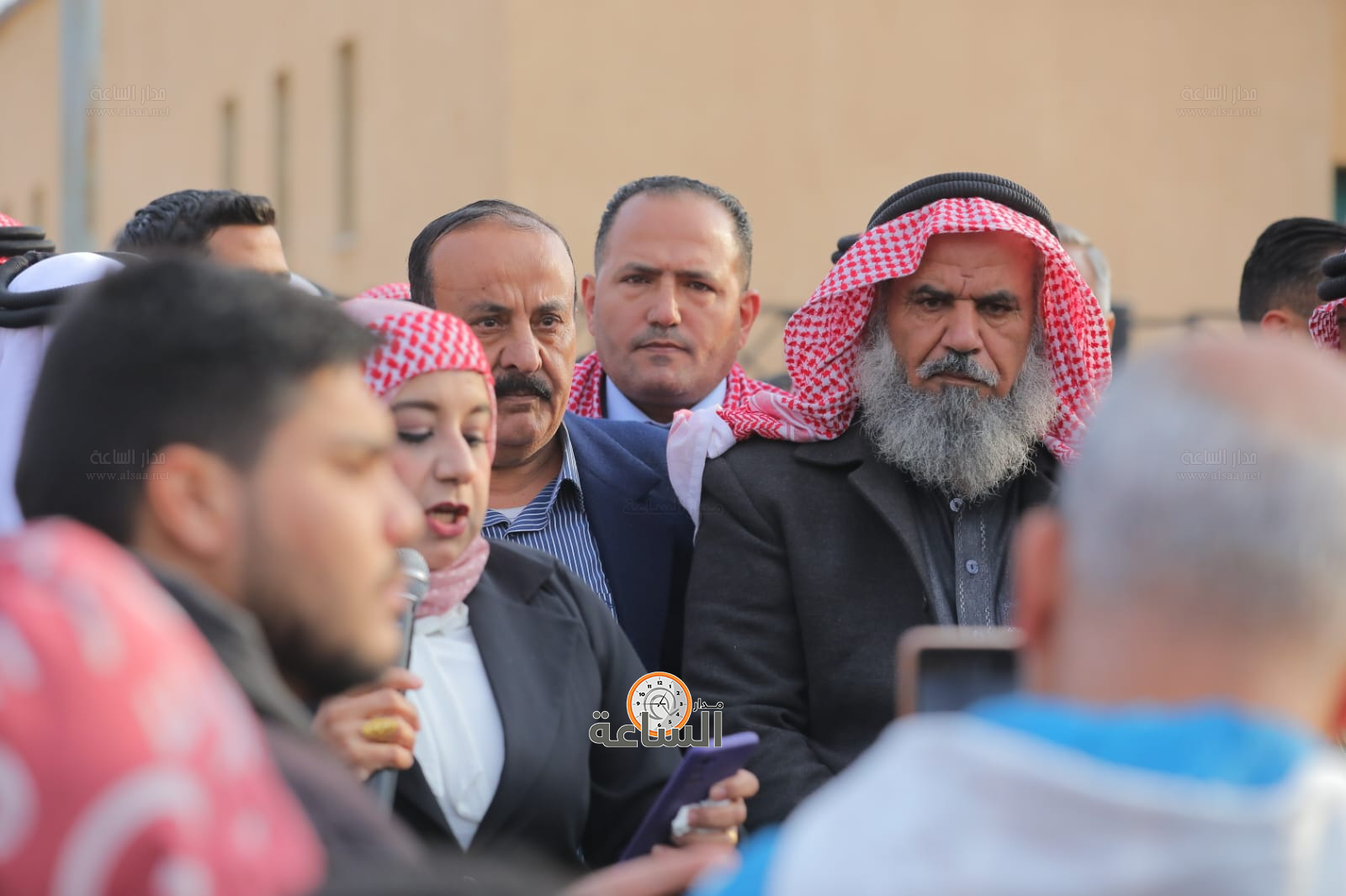 Madar Al-Saa Images 0.4144277898000637