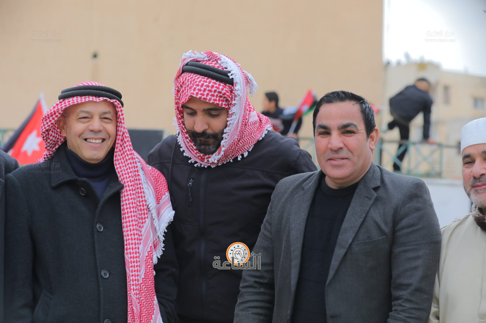 Madar Al-Saa Images 0.4209892638156474