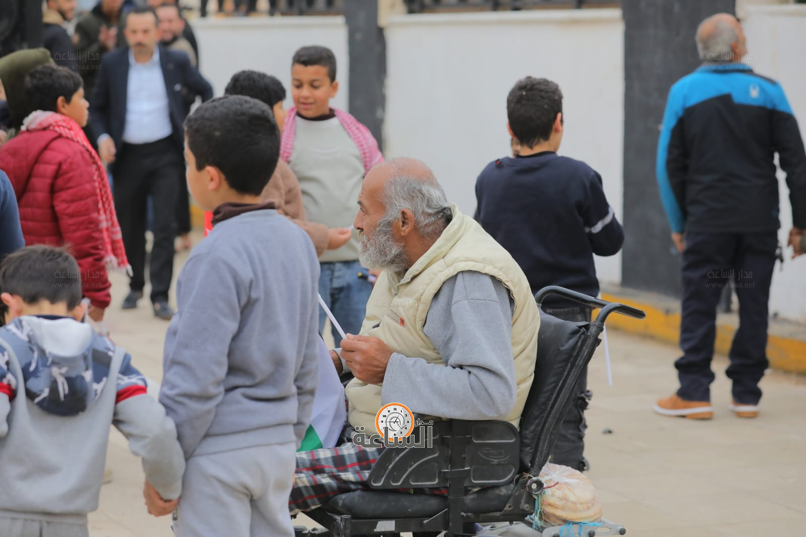 Madar Al-Saa Images 0.2713622412443544