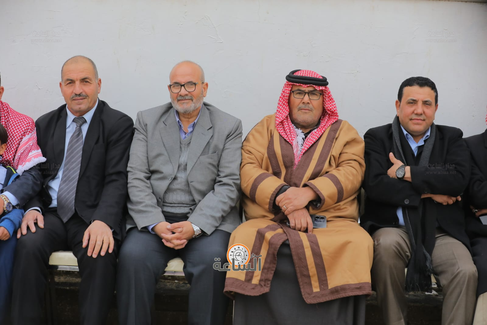 Madar Al-Saa Images 0.48407663811686885