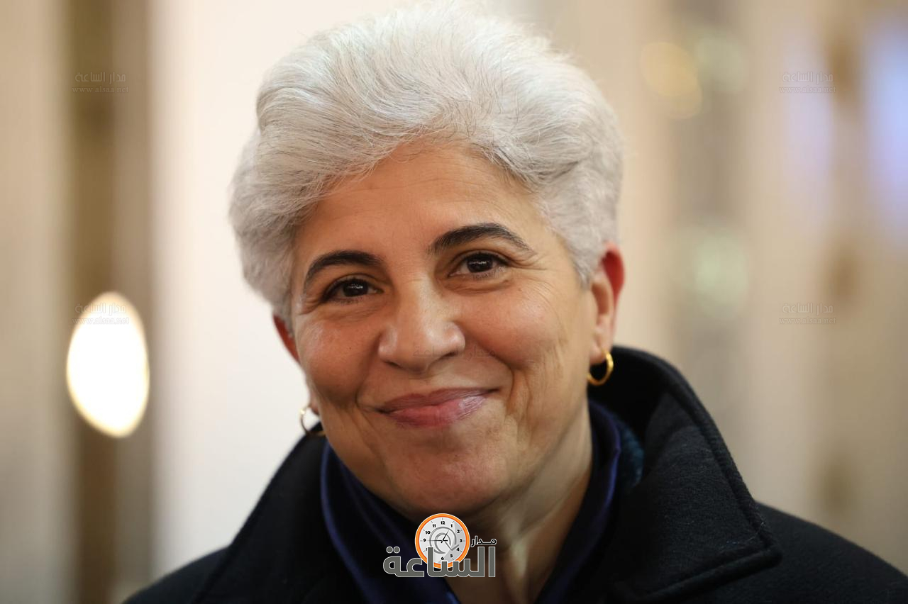 Madar Al-Saa Images 0.8489009449574338