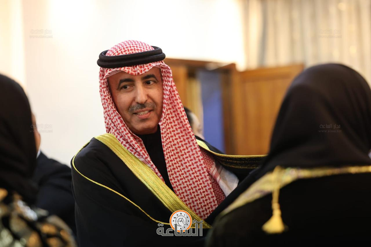 Madar Al-Saa Images 0.7969747933342981