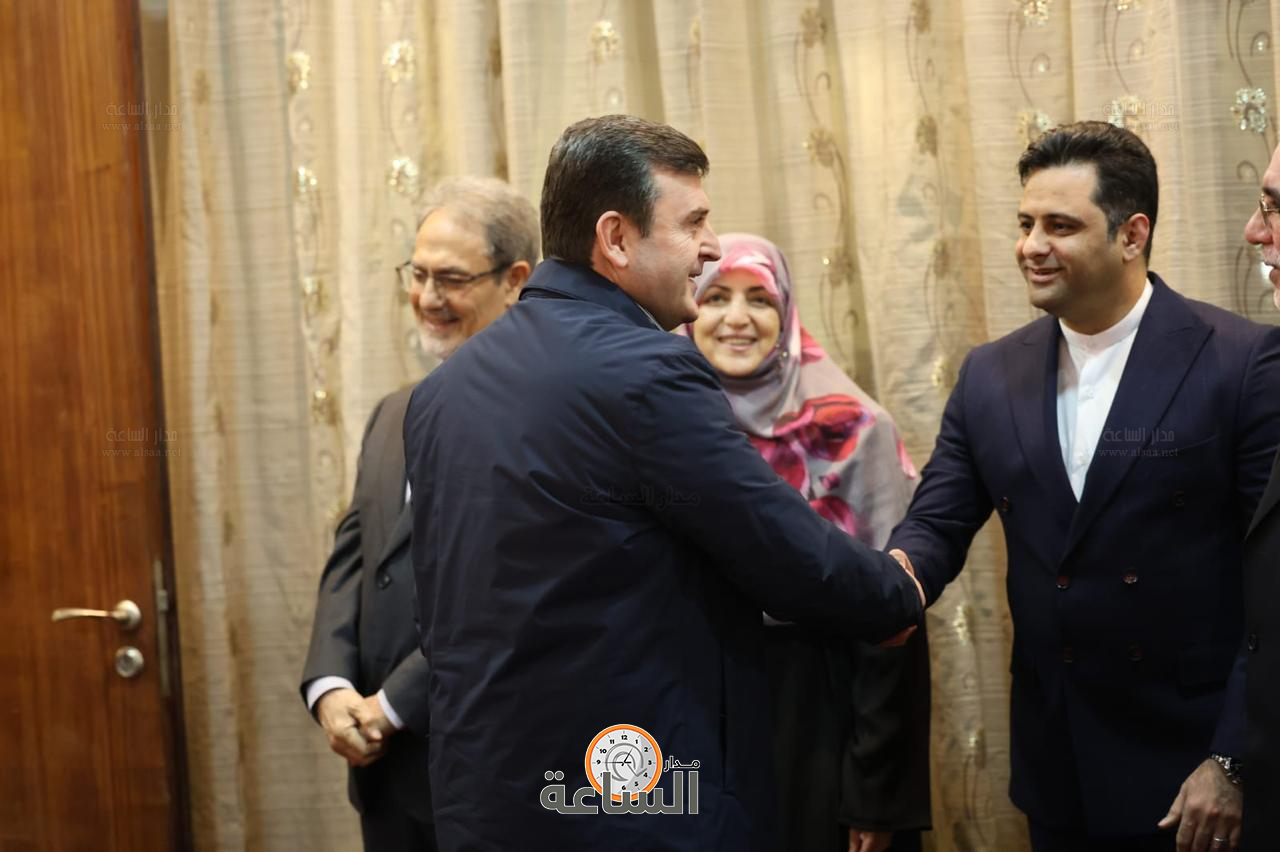 Madar Al-Saa Images 0.3516781381574059