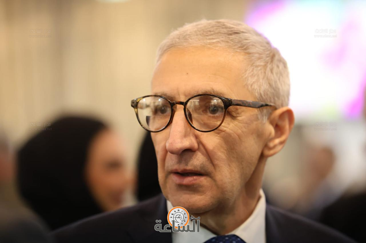 Madar Al-Saa Images 0.04469049532723979