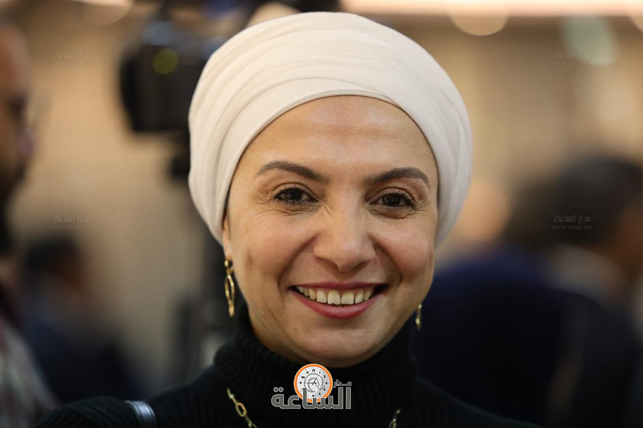 Madar Al-Saa Images 0.7348068140272357