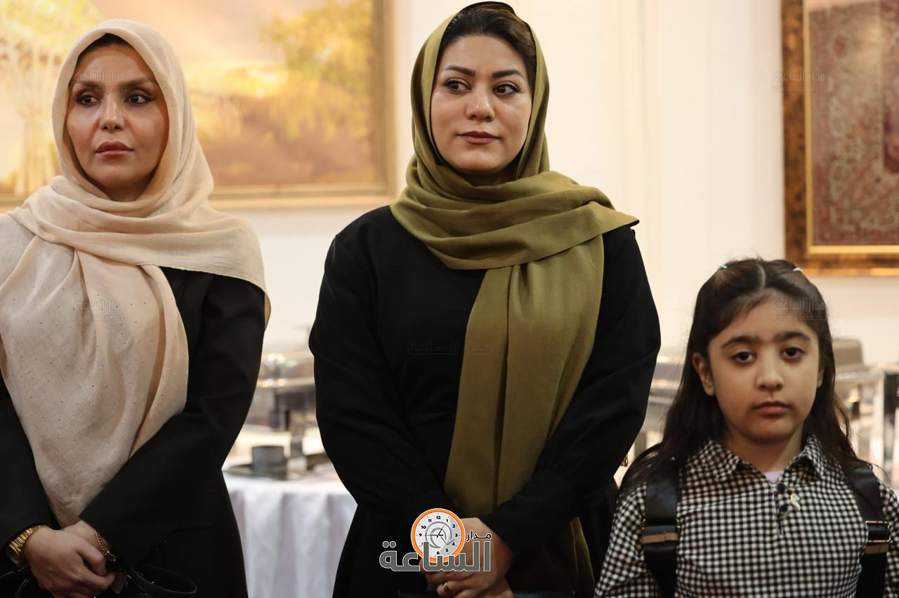 Madar Al-Saa Images 0.3041953829851849