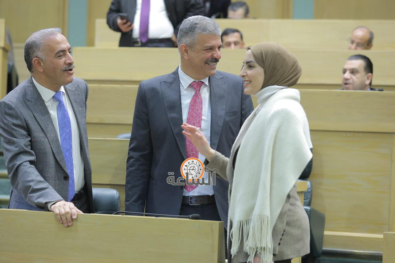 Madar Al-Saa Images 0.6971871897219573