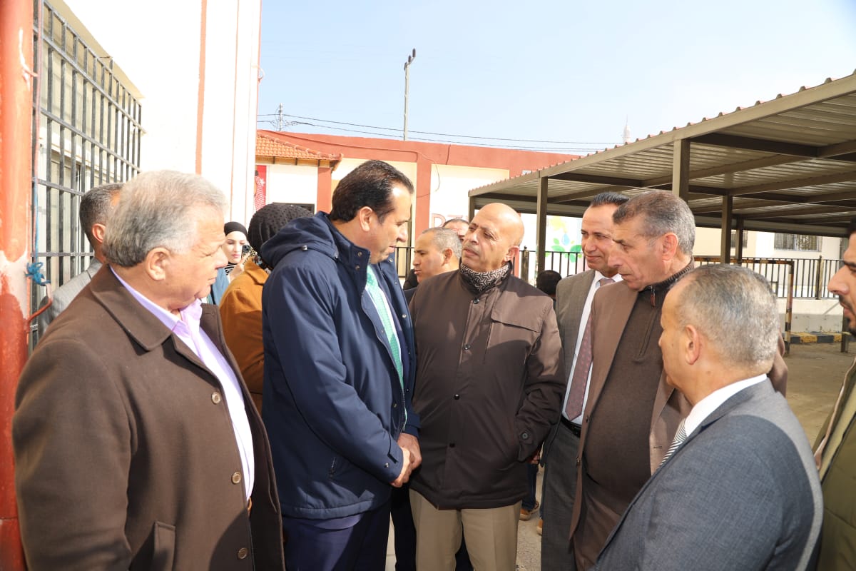 Madar Al-Saa Images 0.7134366658715237