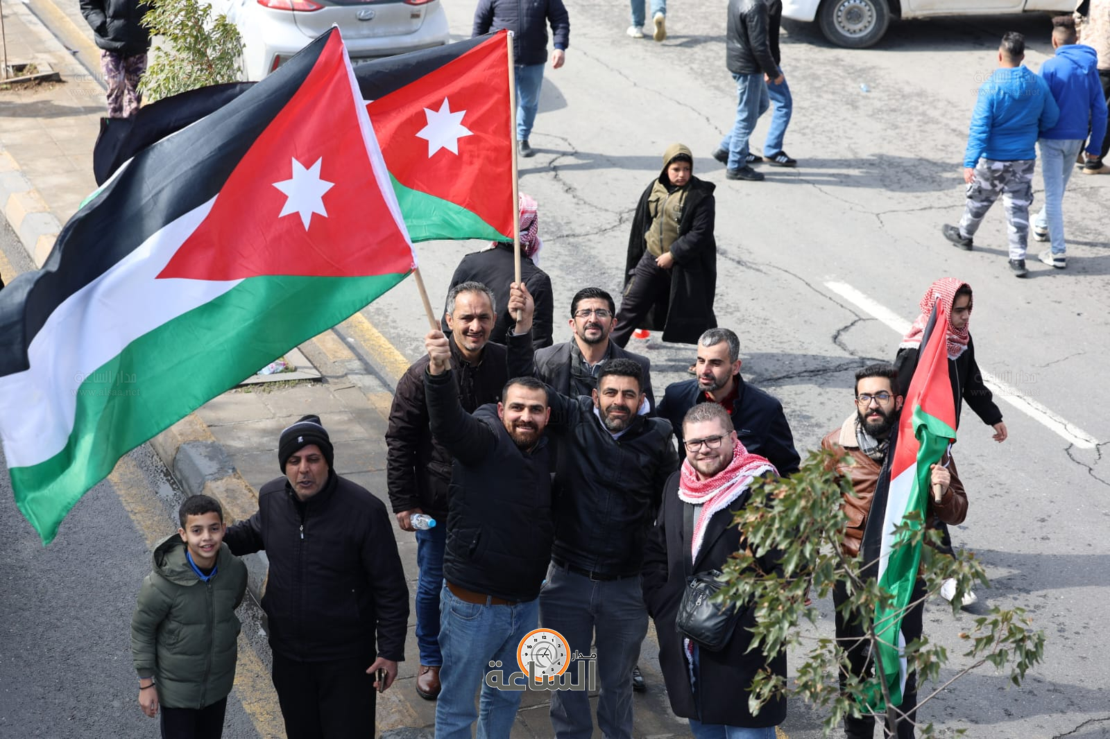 Madar Al-Saa Images 0.8781552406162296