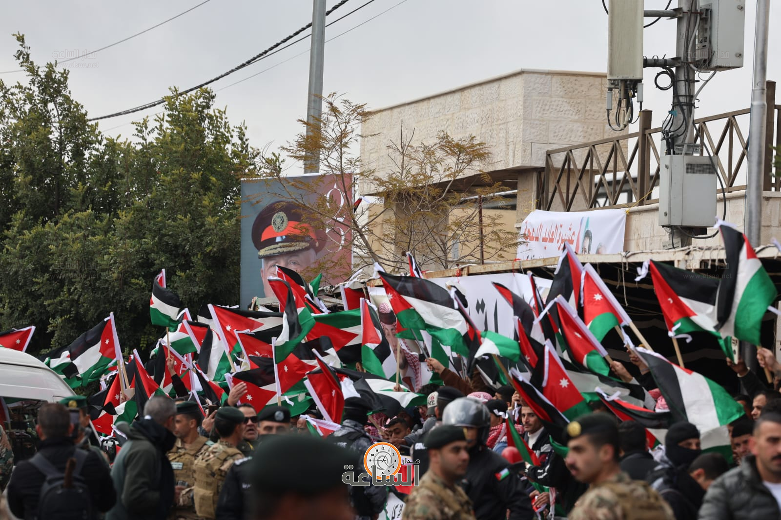 Madar Al-Saa Images 0.6891025058912941