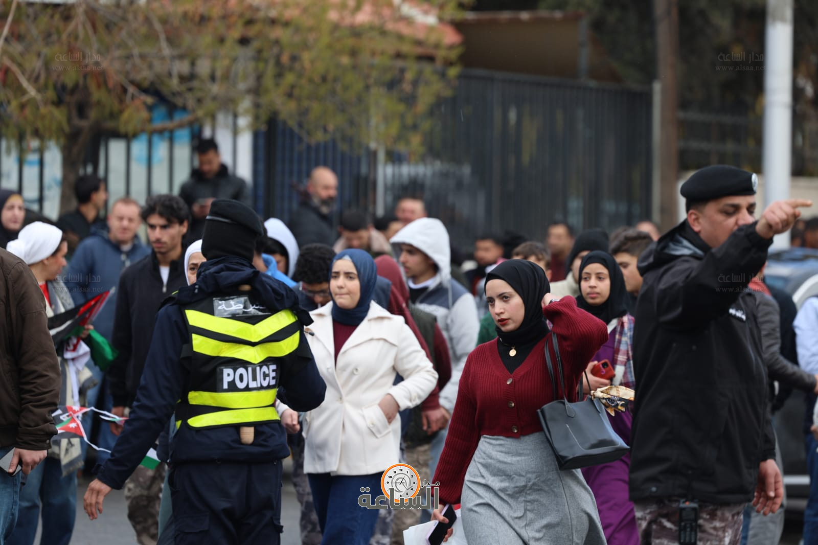 Madar Al-Saa Images 0.34938959510853196