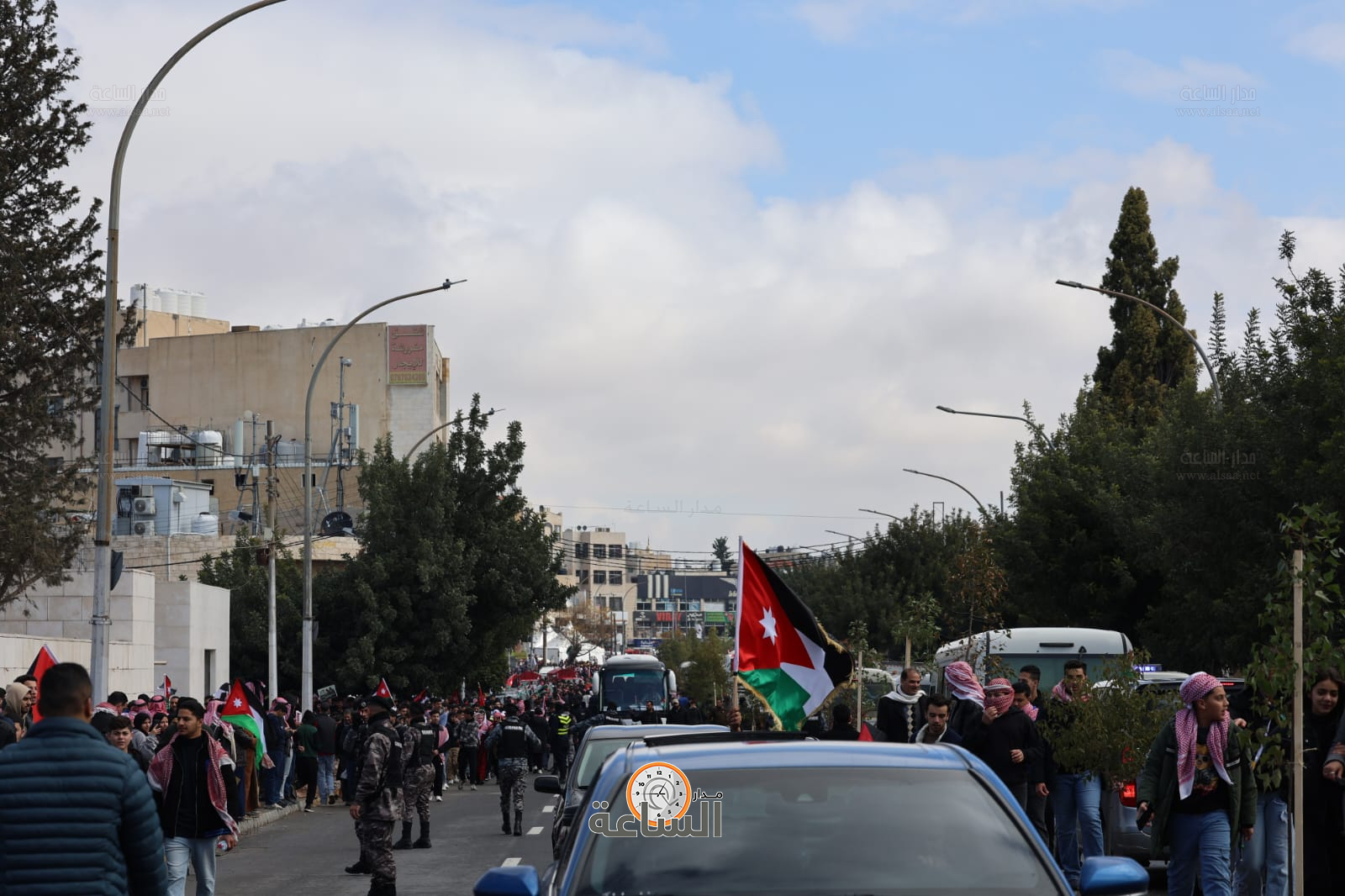 Madar Al-Saa Images 0.0657796829792352