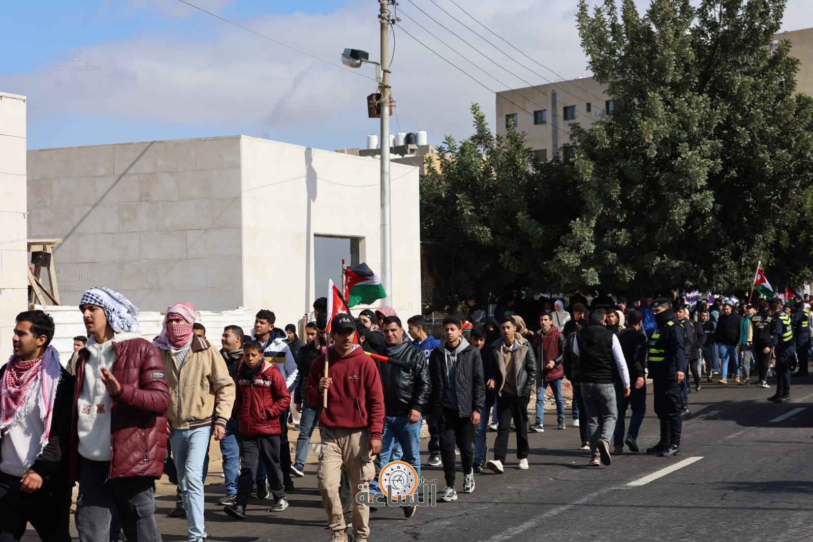 Madar Al-Saa Images 0.5893803313014041