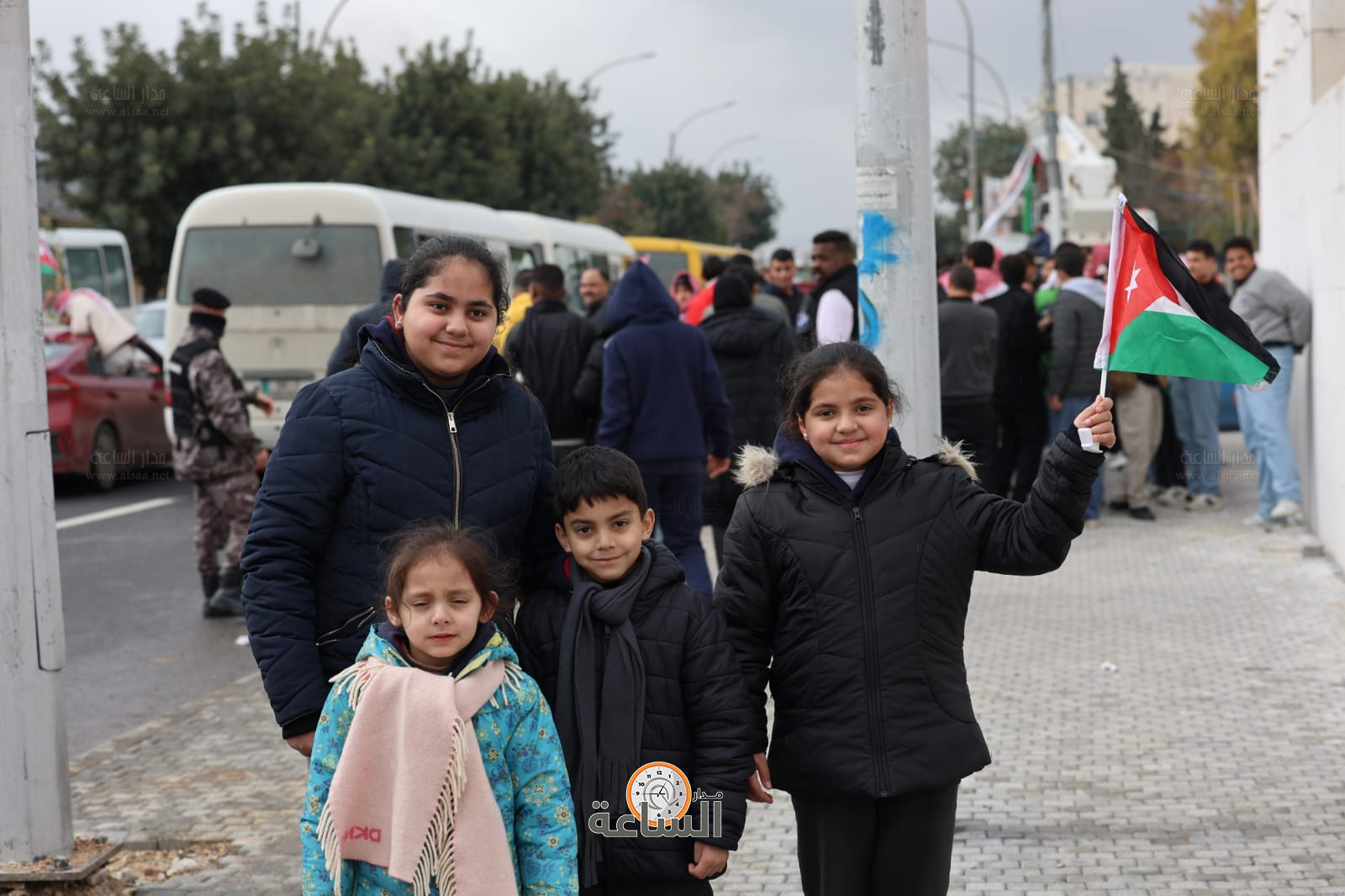 Madar Al-Saa Images 0.17996724004362696