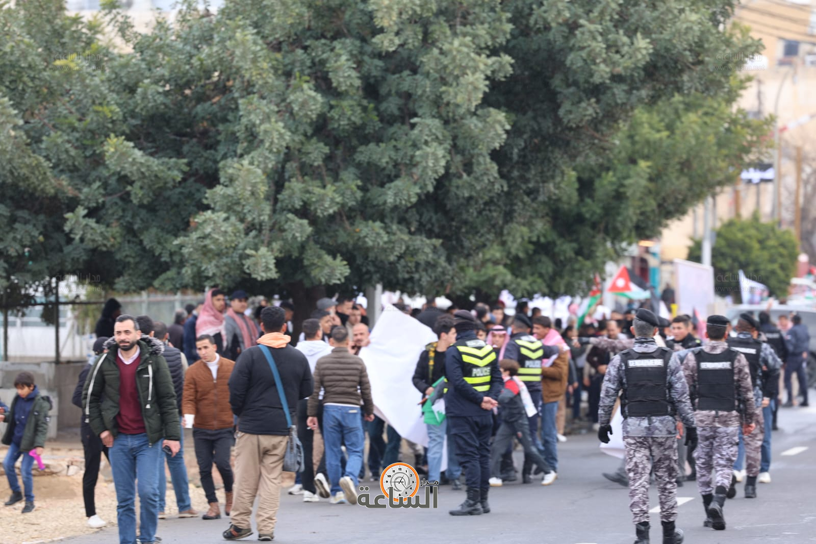 Madar Al-Saa Images 0.7125558400031391