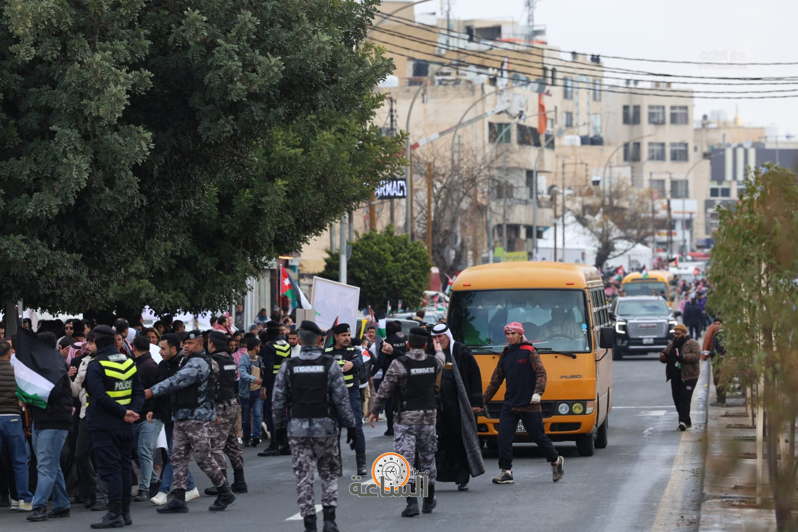 Madar Al-Saa Images 0.3775859807015305