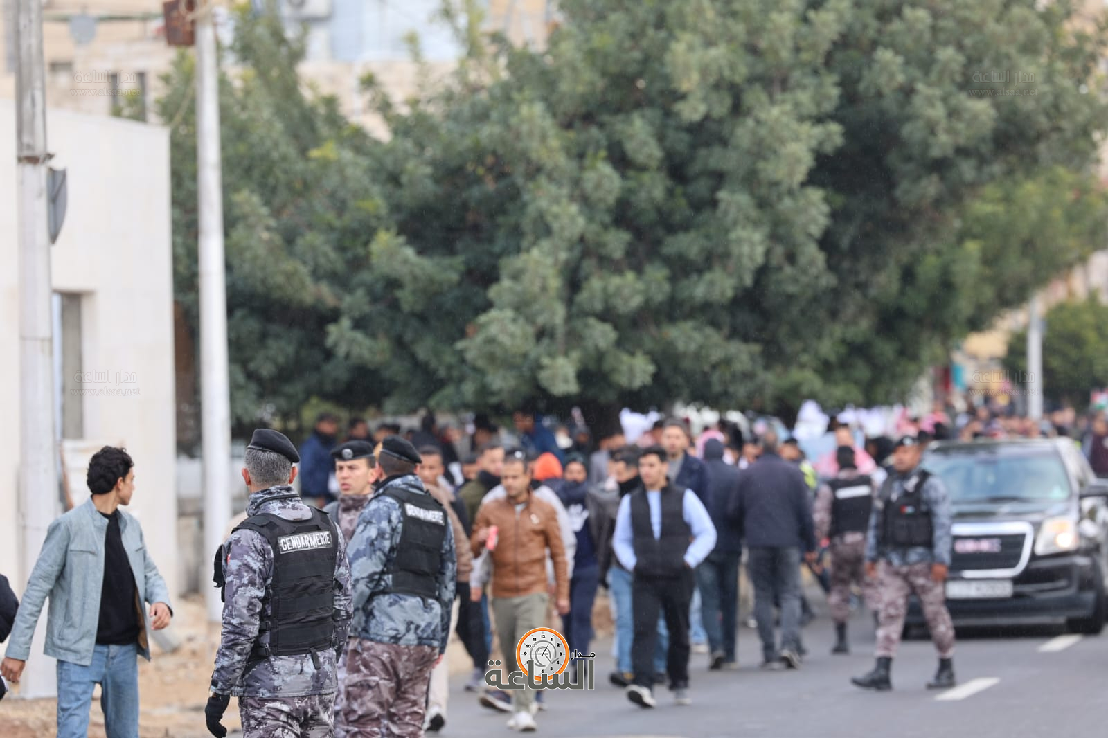 Madar Al-Saa Images 0.39311744801410353