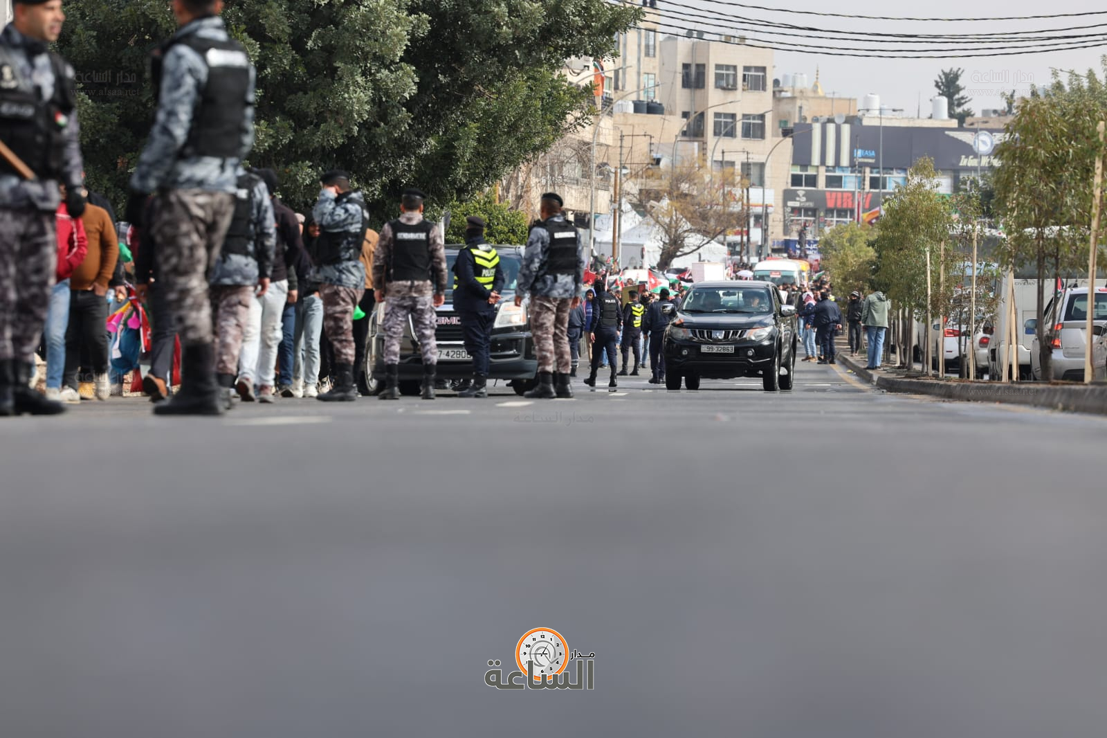 Madar Al-Saa Images 0.7813351900956118