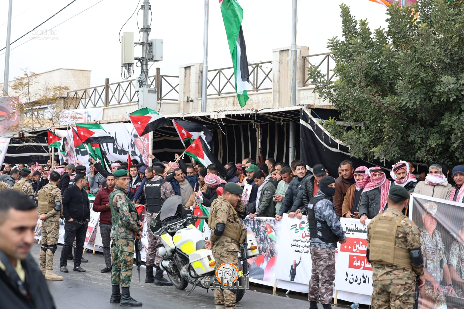 Madar Al-Saa Images 0.6792310197500437