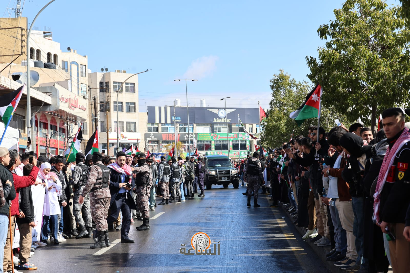 Madar Al-Saa Images 0.007374994919769895