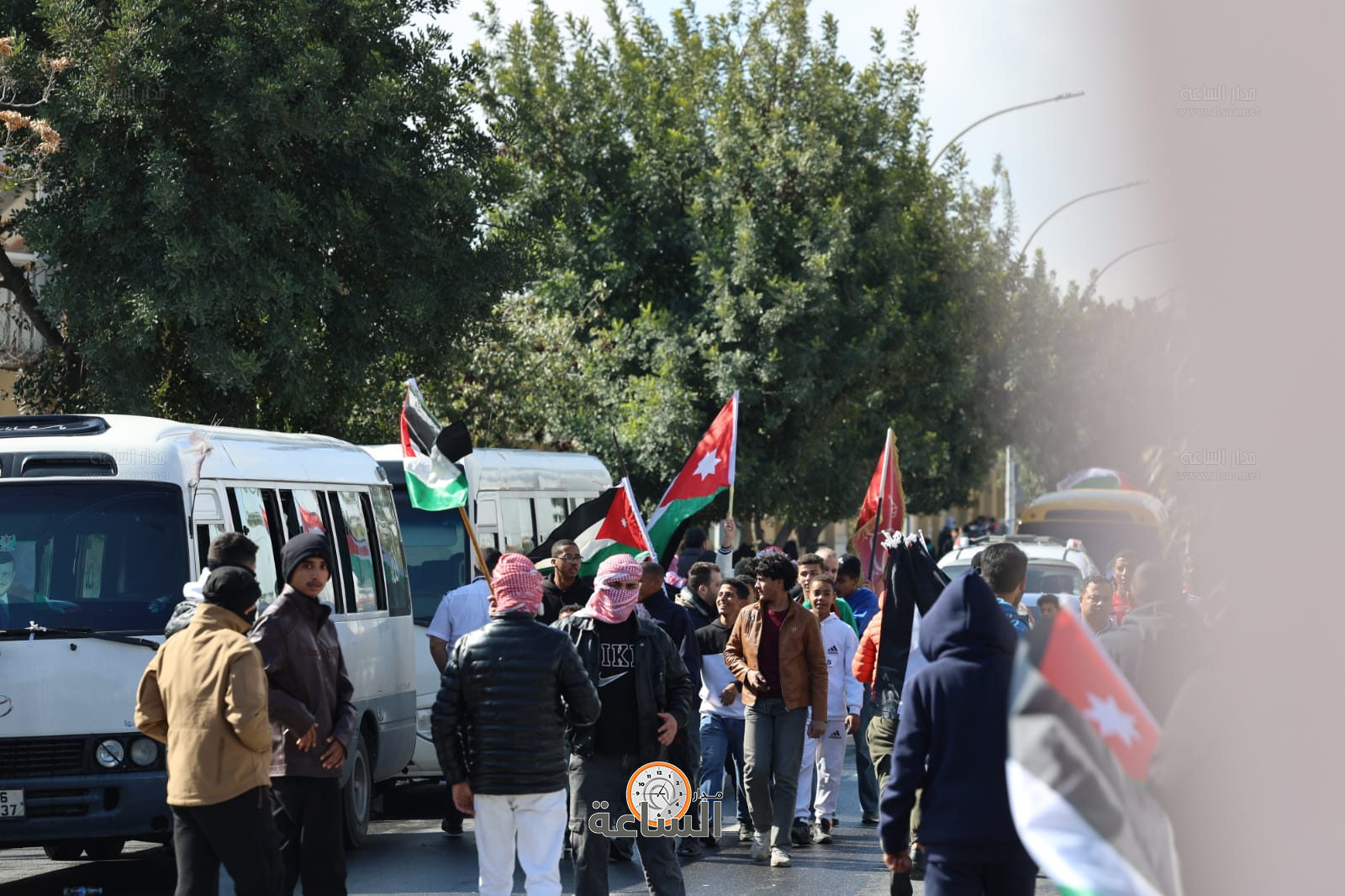 Madar Al-Saa Images 0.3471797430299428