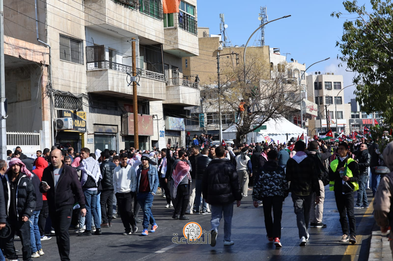 Madar Al-Saa Images 0.5773846345241851