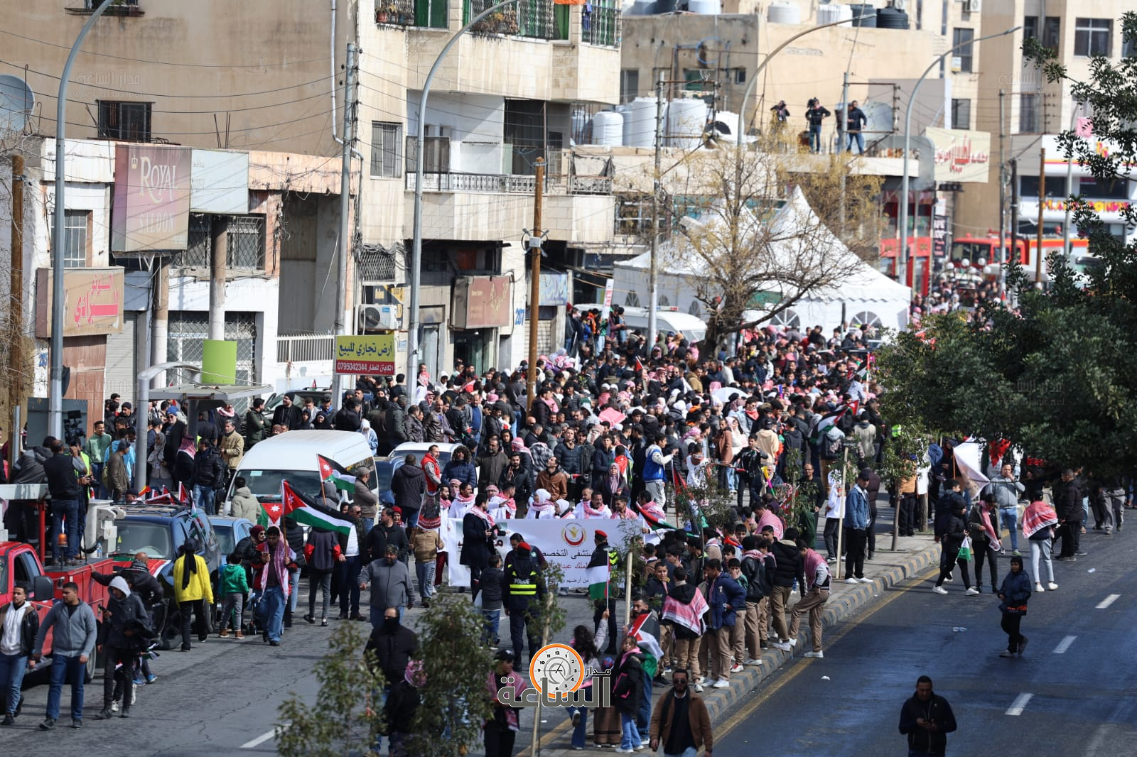 Madar Al-Saa Images 0.8787082424166903