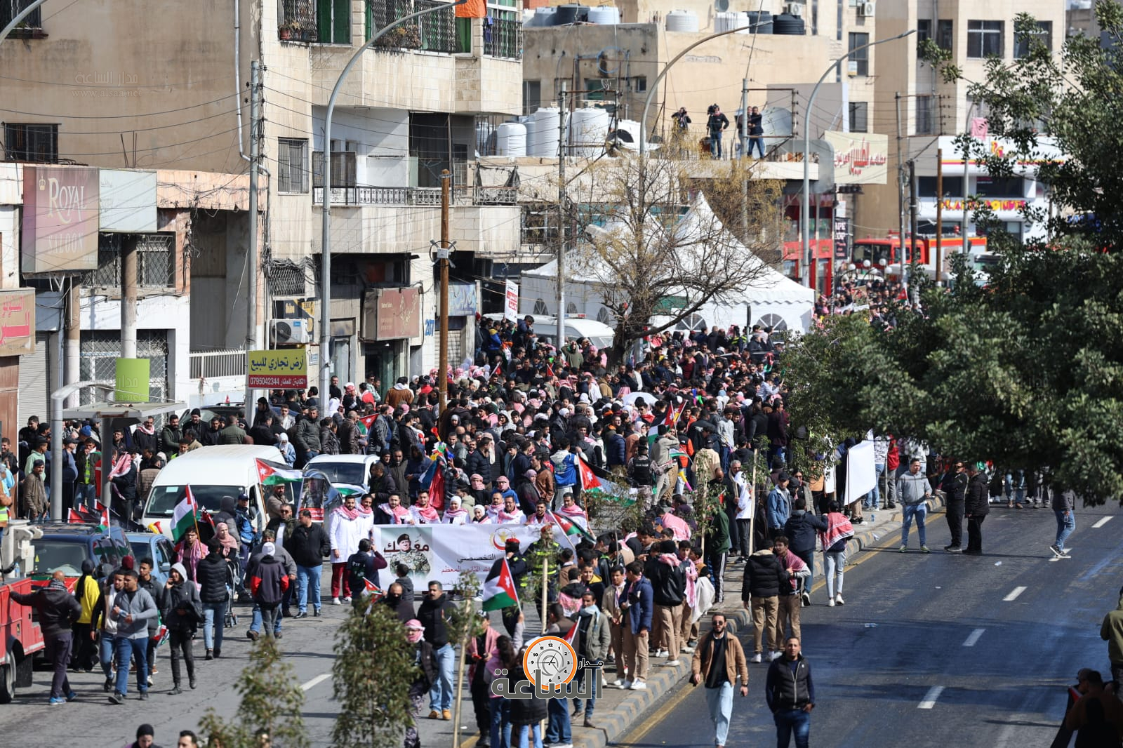 Madar Al-Saa Images 0.1999106288071688