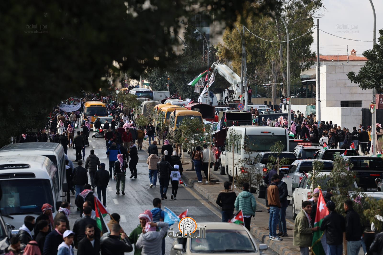 Madar Al-Saa Images 0.029399711621049596