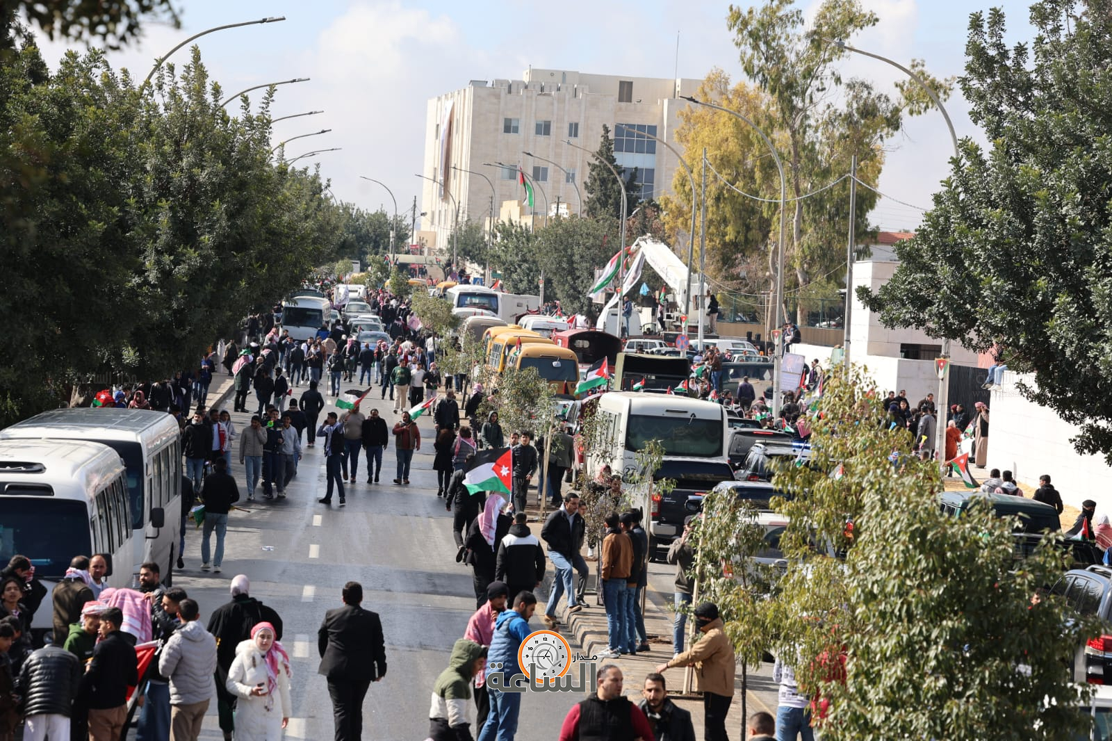 Madar Al-Saa Images 0.25912240410558773