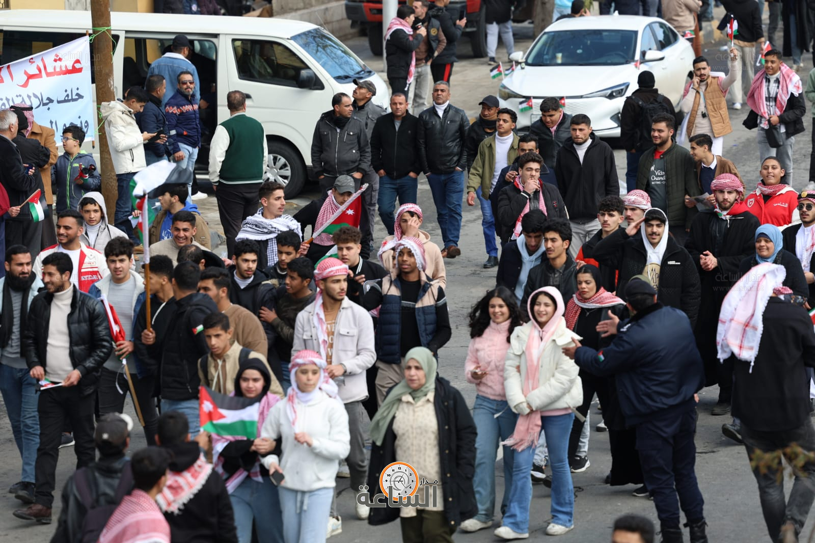 Madar Al-Saa Images 0.17315996093106256