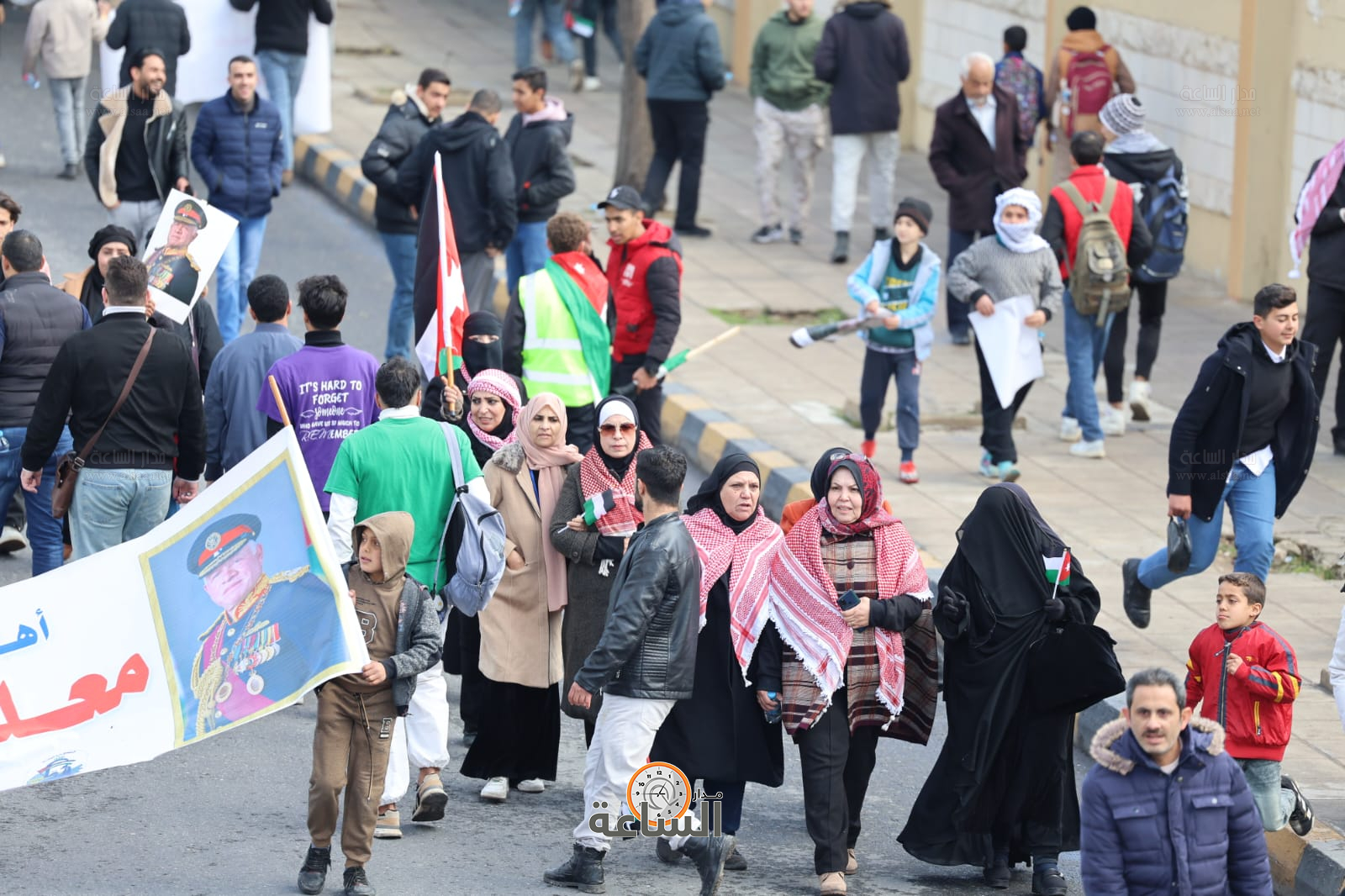 Madar Al-Saa Images 0.33824461801625616