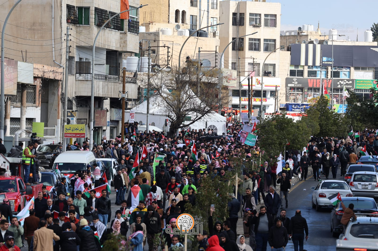 Madar Al-Saa Images 0.2612255581766685